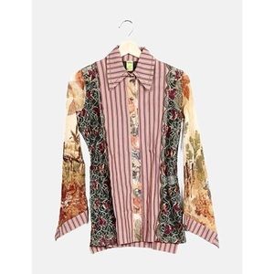 Save The Queen Blouse‎ Size Medium